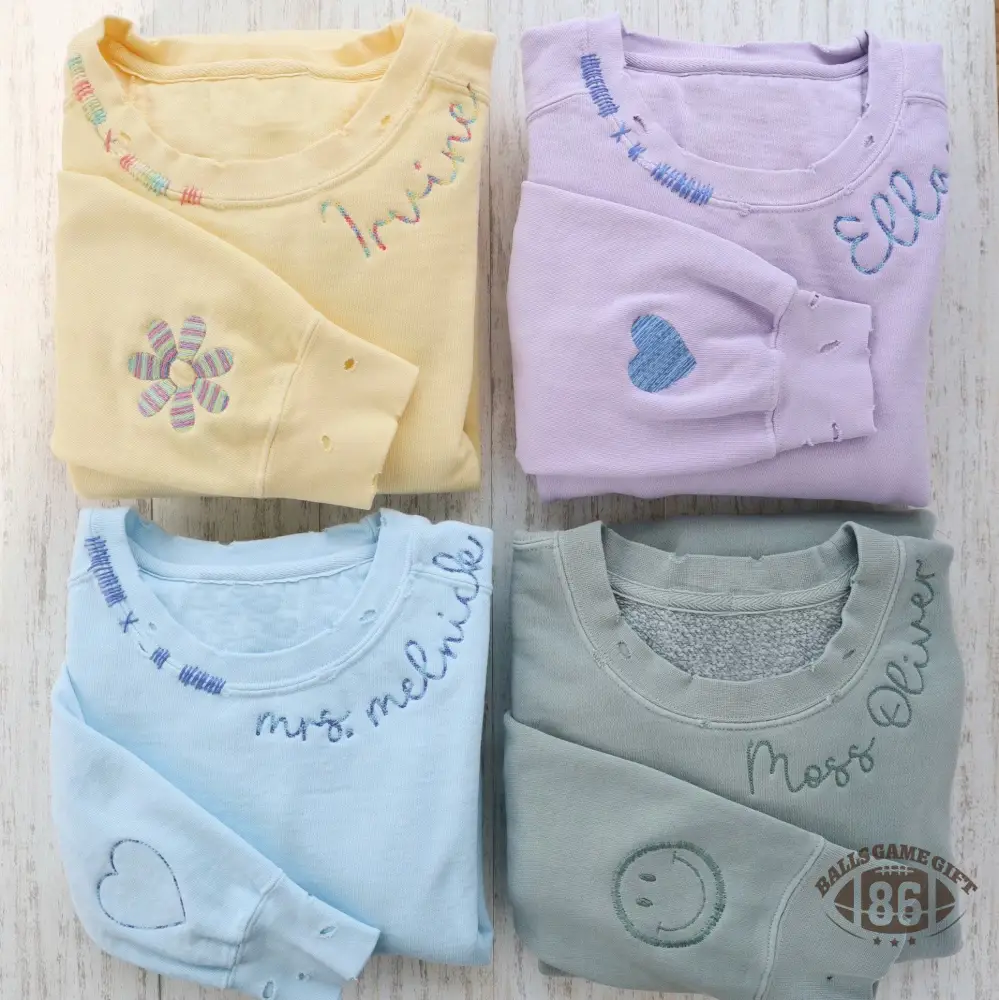 Cute Neckline Embroidered Washed T-Shirt - Casual Retro Basic Tee