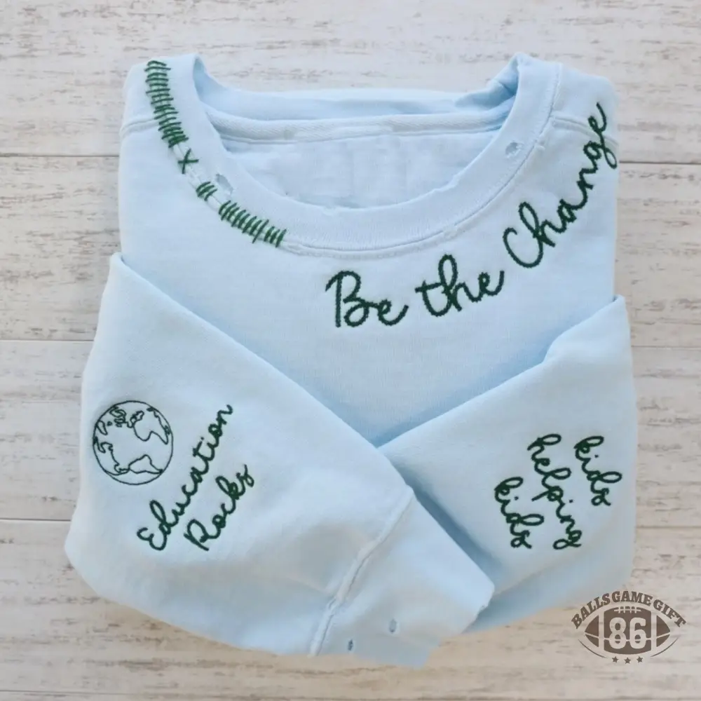 Cute Neckline Embroidered Washed T-Shirt - Casual Retro Basic Tee