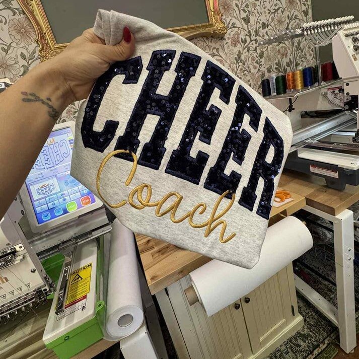 Custom CHEER MAMA Sweatshirt – Personalized Glitter Letters, Vintage Style, Camo Tee