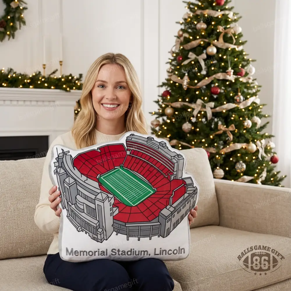 Memorial Staidum (Lincoln）Plush Pillow