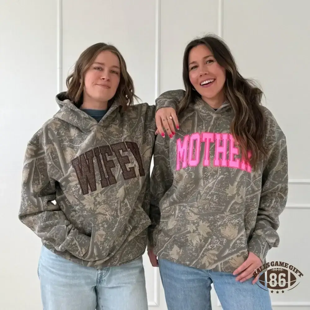 Pamaviva Personalized Camo Glitter Text Mama Shirt Custom Name Hunting Gift for Mom Mothers Day Apparel