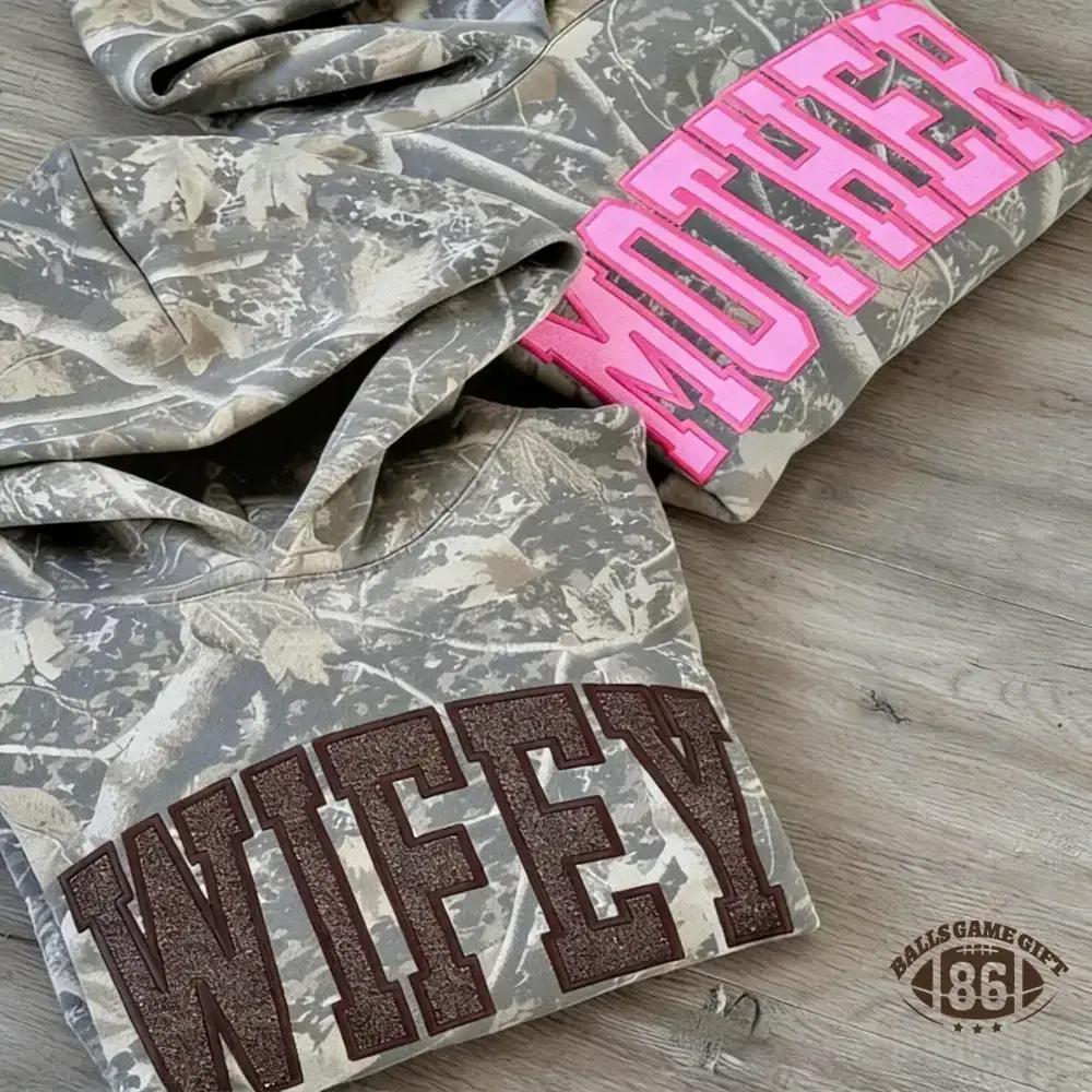 Pamaviva Personalized Camo Glitter Text Mama Shirt Custom Name Hunting Gift for Mom Mothers Day Apparel