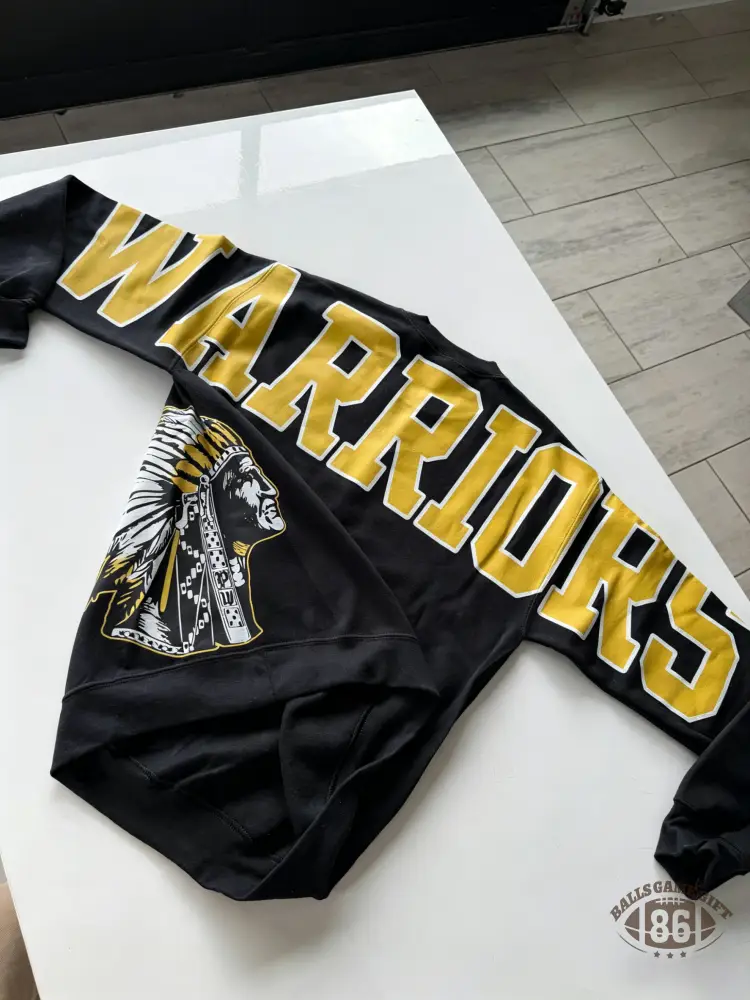Retro Varsity Crewneck Sweatshirt, Vintage School Spirit Pullover, Oversized Casual Top