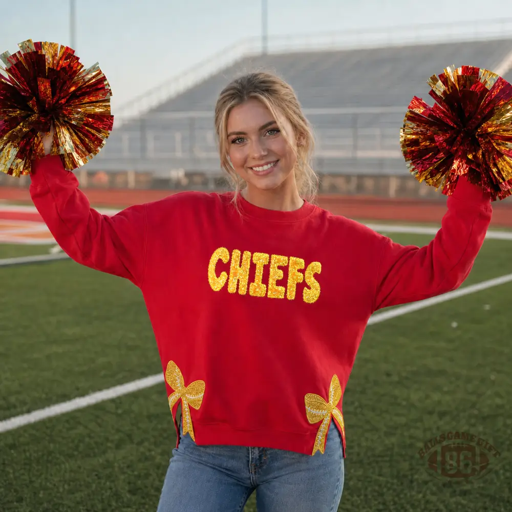 Women CHIEFS Graphic Sweatshirt, Bow Split Hem Game Day Pullover