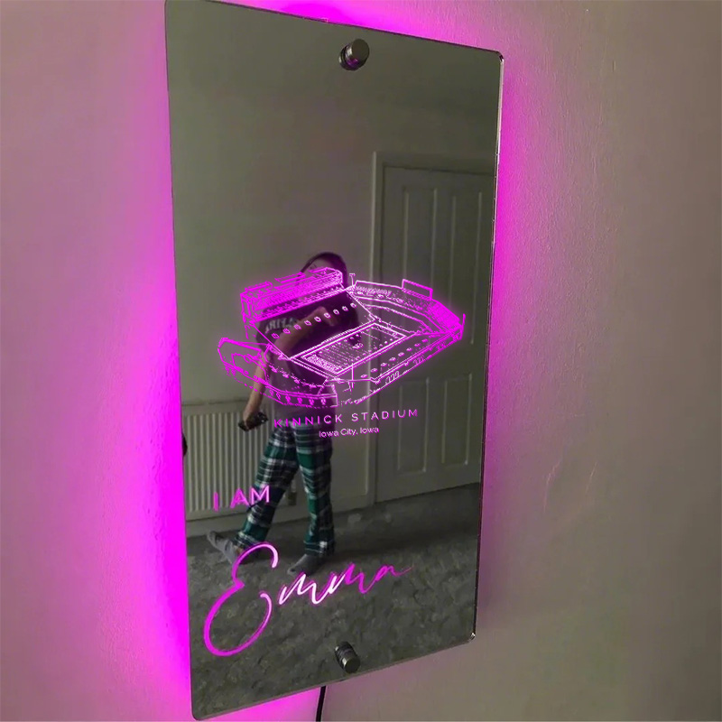 🦅Number One Fan Kinnick Stadium Mirror Light- Iowa Hawkeyes、NCAA