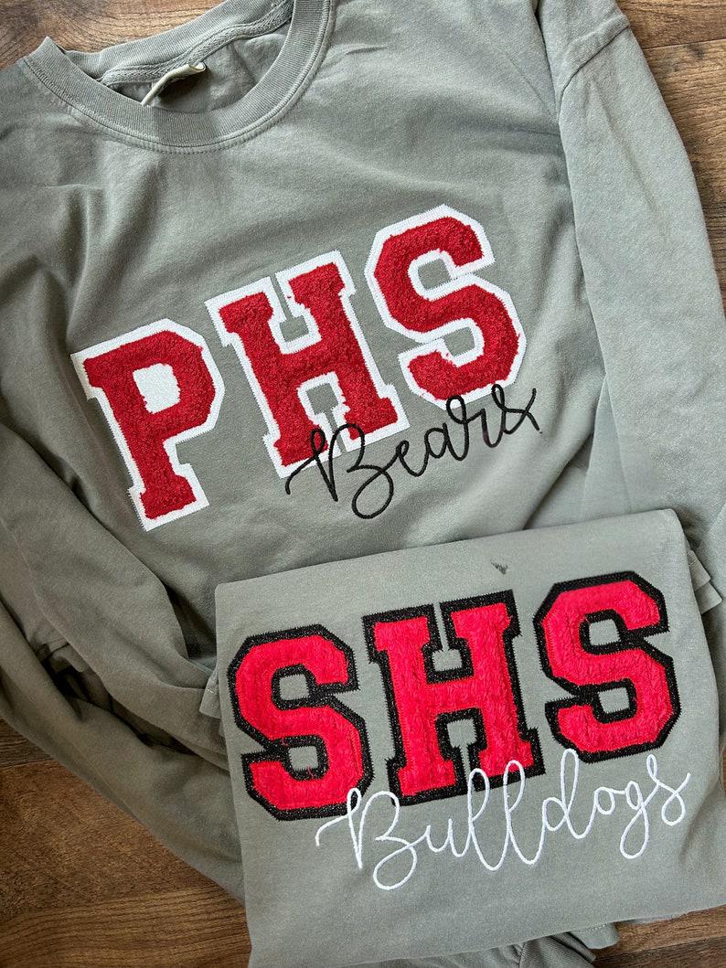 Customized Glitter Campus Team Lettering Embroidered Sweatshirt