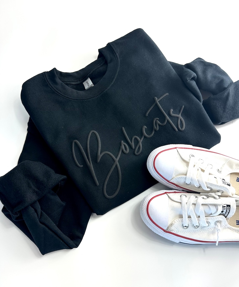 Custom Team Name Sweatshirt,  Puff Print, Gift for Christmas Gift Idea, School Spirit Sweatshirt