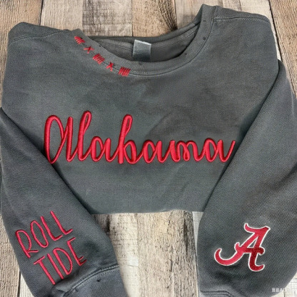 Personalization VINTAGE 3D Embroidery Unisex Hand Distressed Crew