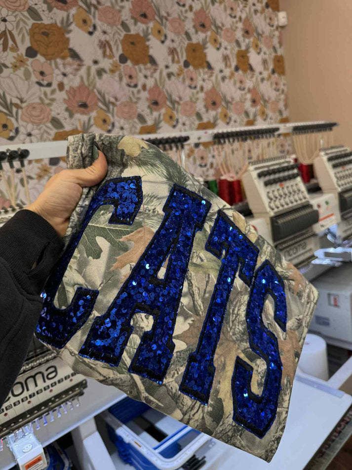 Custom Sequin MAMA Sweatshirt – Personalized Glitter Letters, Vintage Style