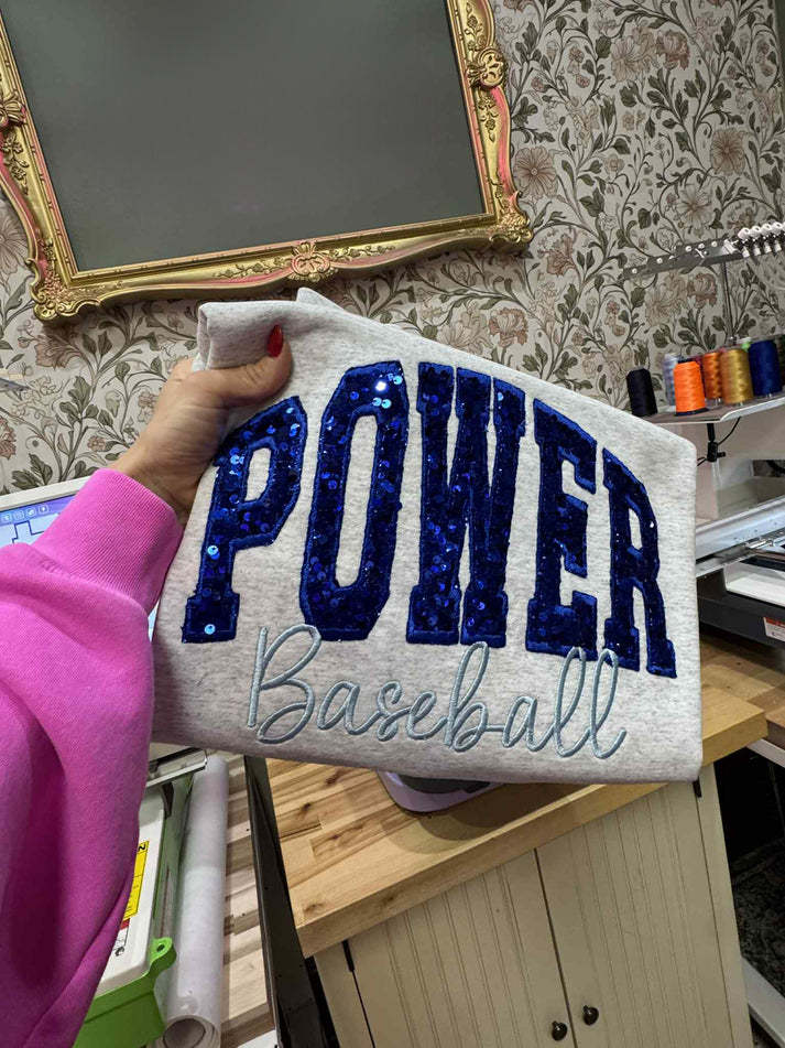 Custom Sequin MAMA Sweatshirt – Personalized Glitter Letters, Vintage Style