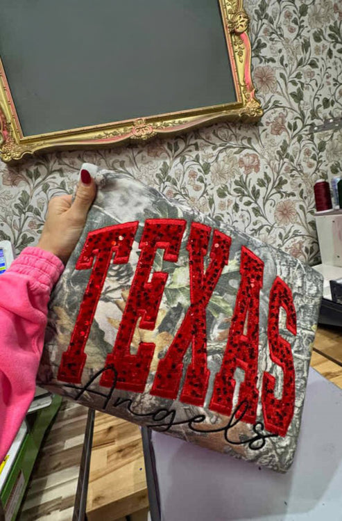 Custom Sequin MAMA Sweatshirt – Personalized Glitter Letters, Vintage Style