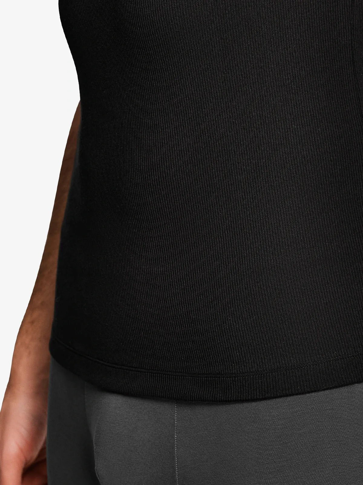 Ribbed Breathable Round Neck Tank Top