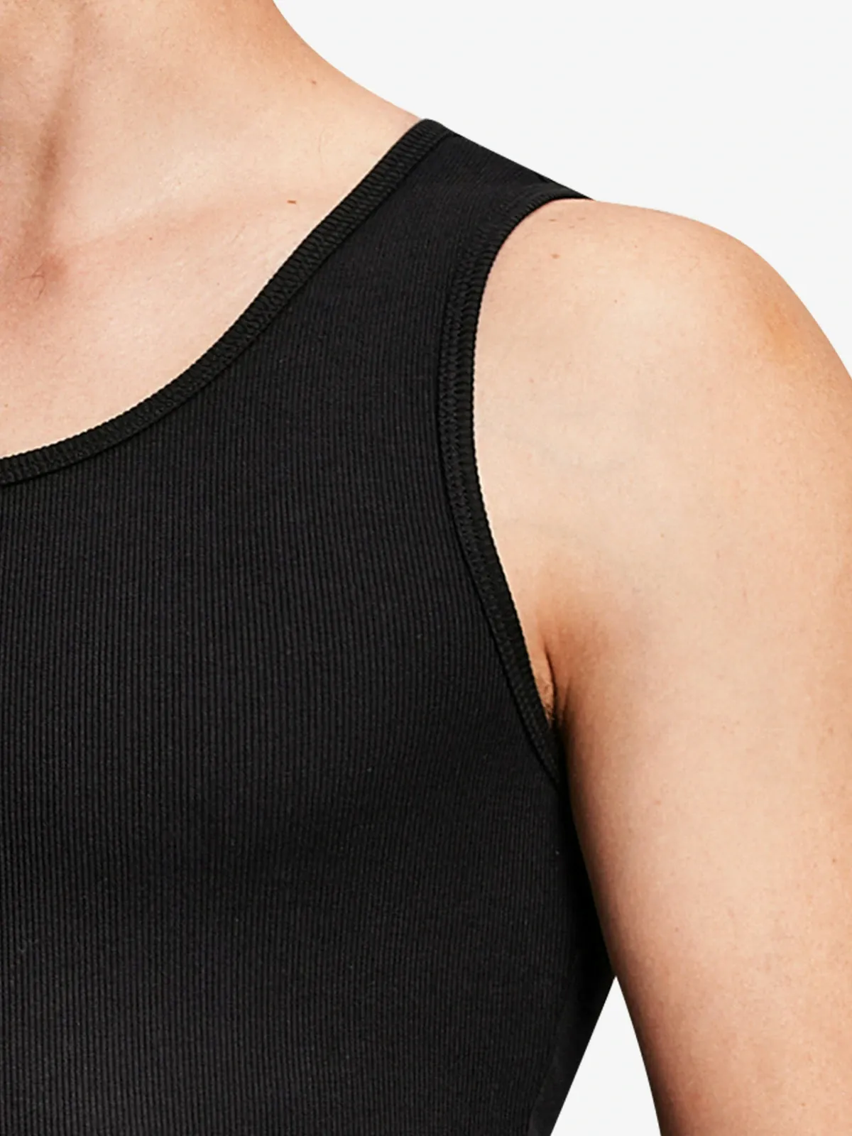 Ribbed Breathable Round Neck Tank Top