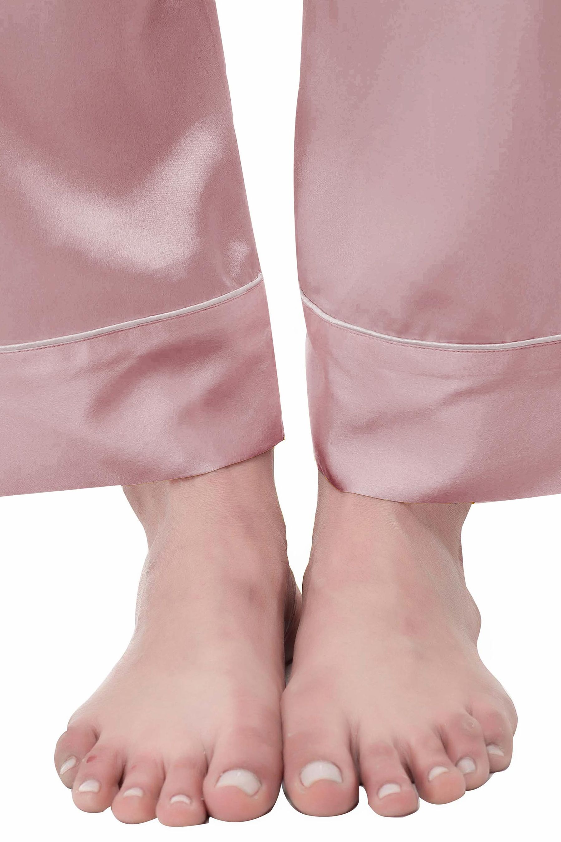 #color_Quicksand Pink