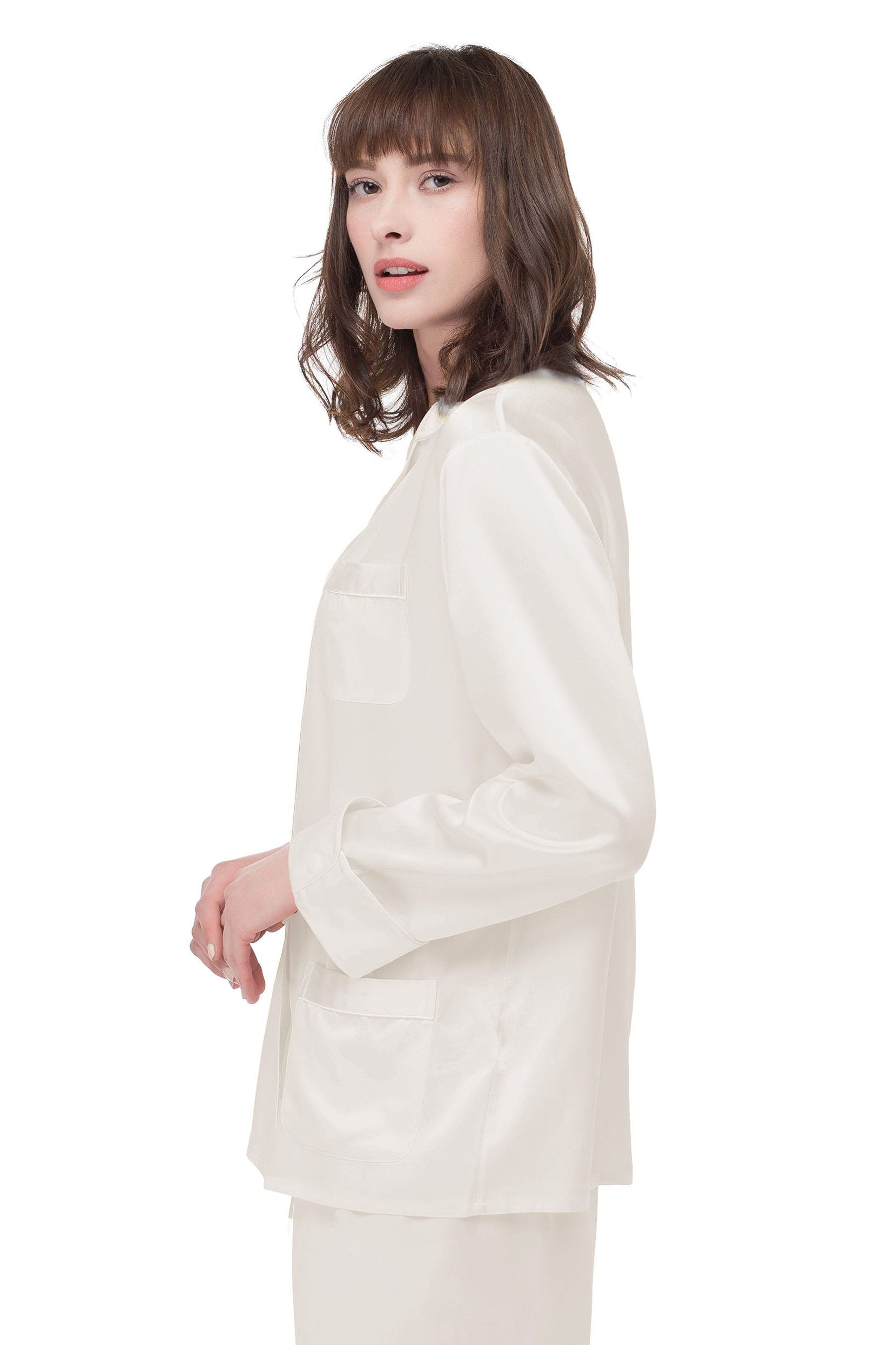 #color_Natural White