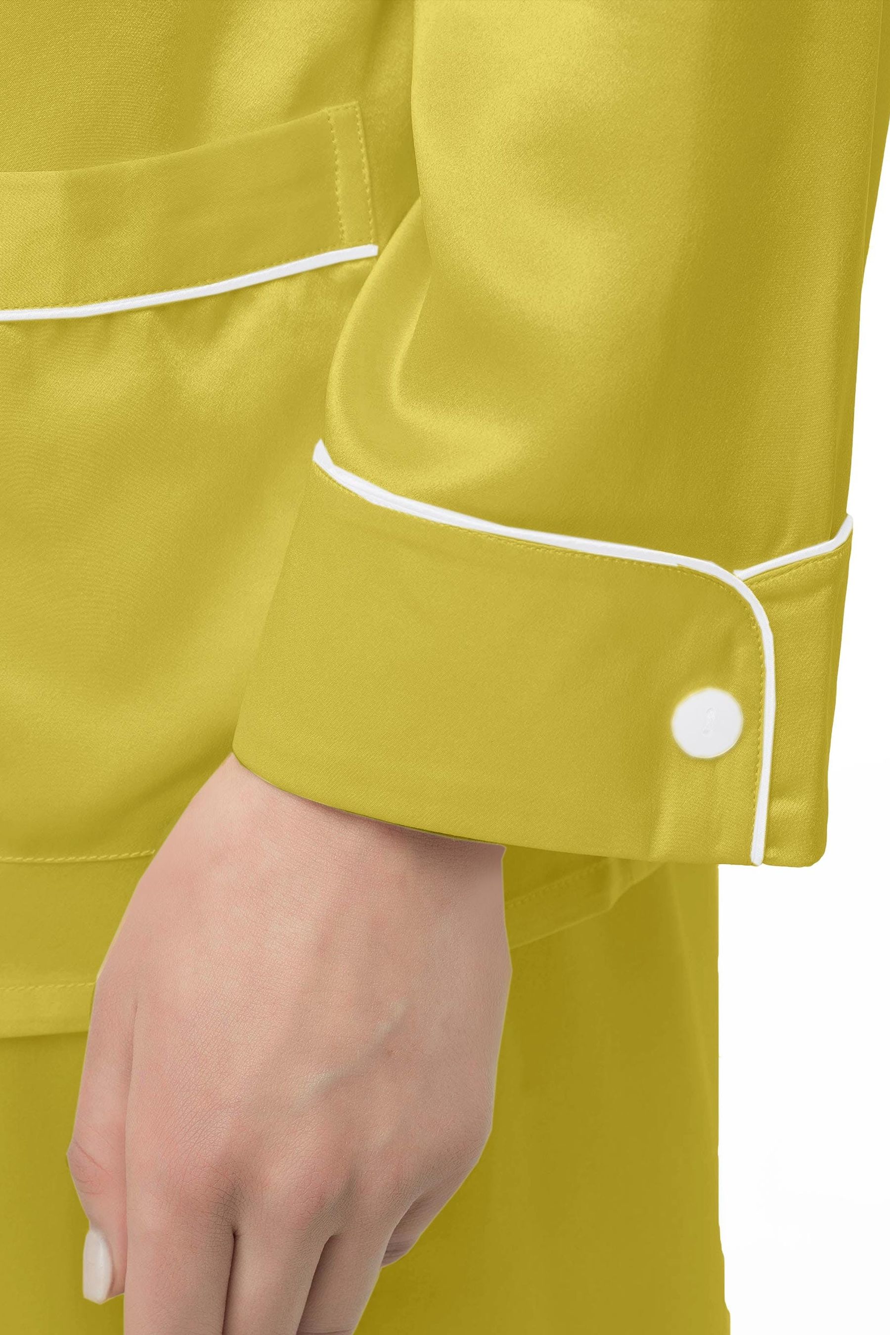 #color_Zinnia Yellow