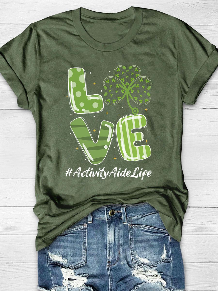 Love Stethoscope Activity Aide Life Shamrock St Patricks Day Print T-Shirt