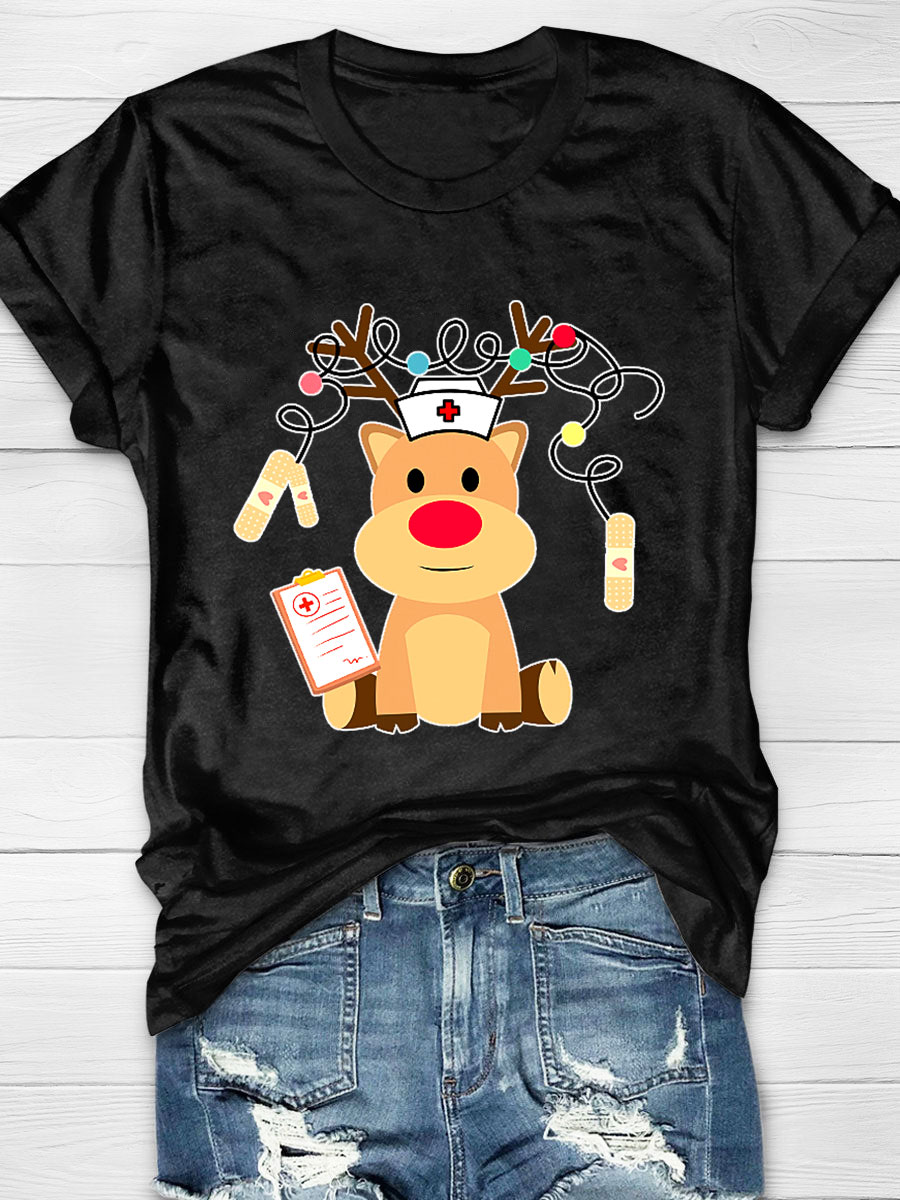 Cute Plush Elk Is Waiting For Christmas To Come Nurse T-Shirt
