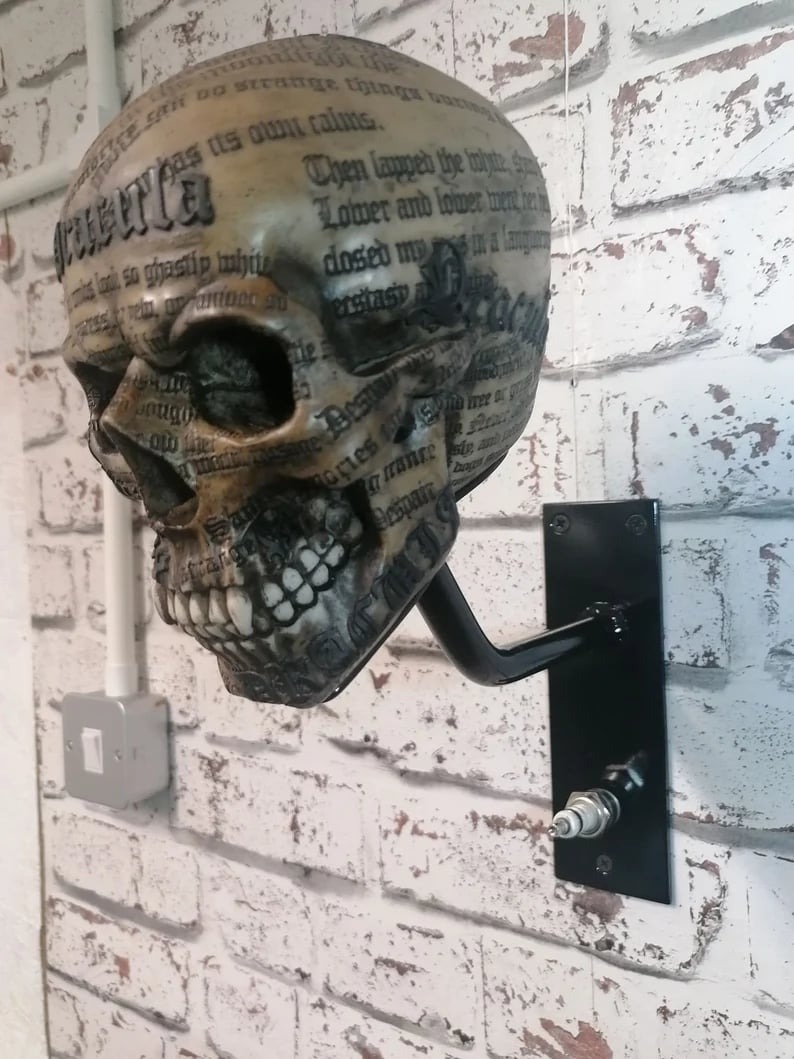 🏴‍☠️Motorcycle Helmet and Jacket Skull Holder