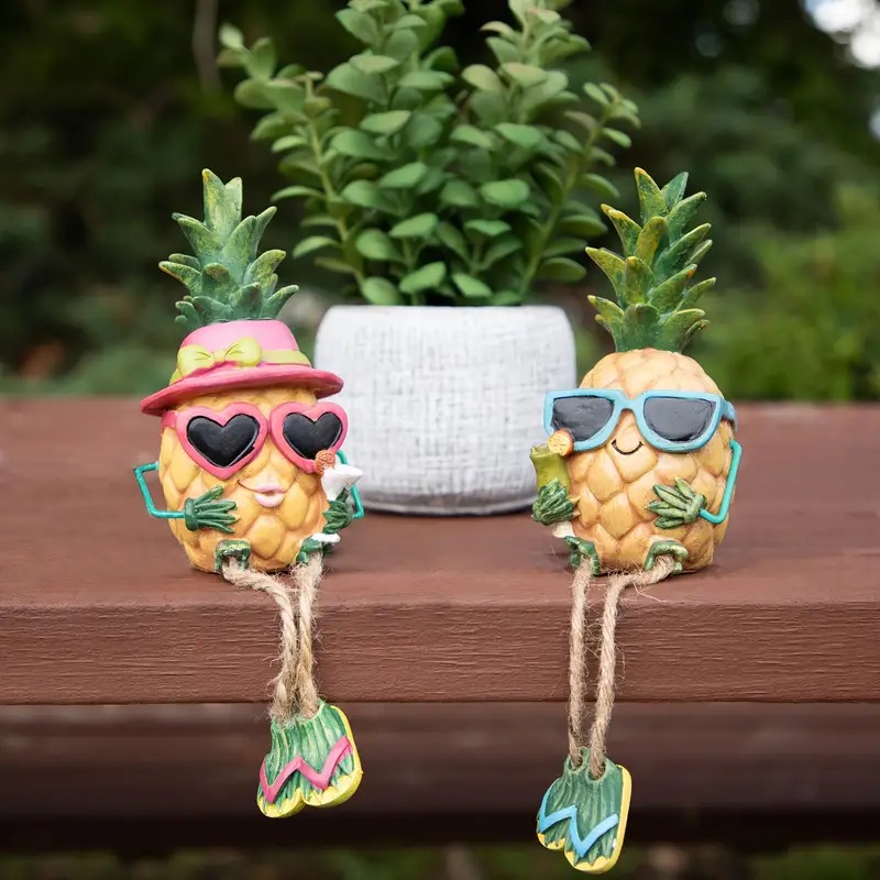 🍍Resin pineapple couple sculpture