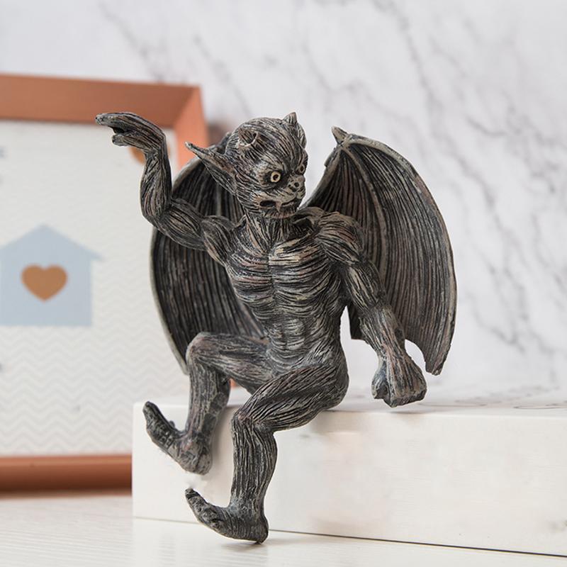 (🔥HOT SALE 50% OFF) - Dragon Winged Gargoyle Fence Hanger