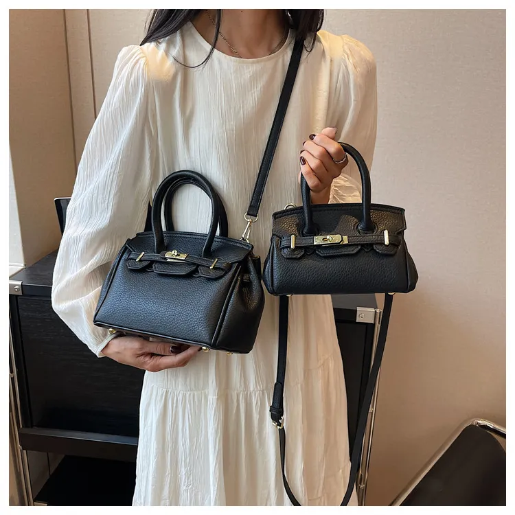 🔥50% off for a limited time🔥👜Fashion women's shoulder bag👜