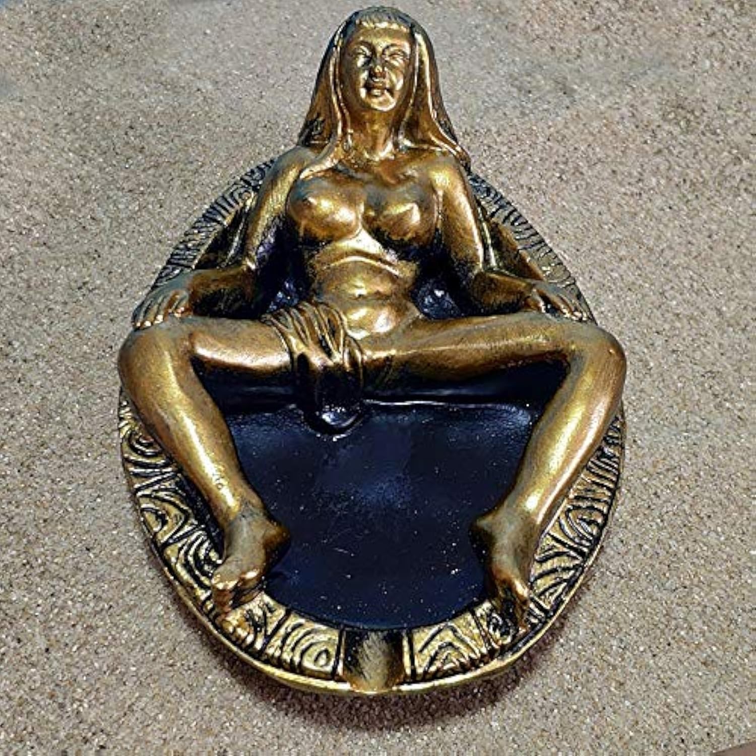 Beauty bath ashtray