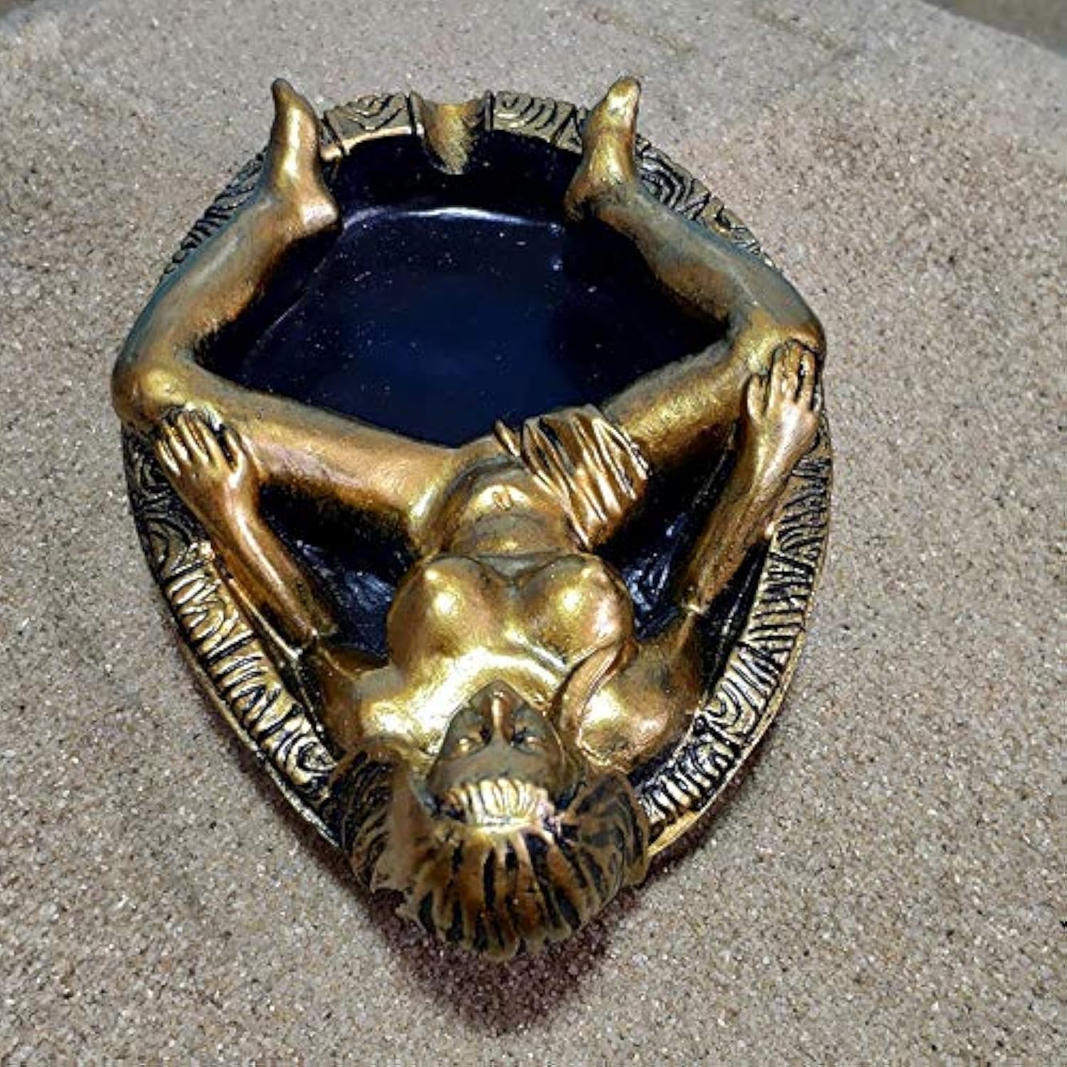 Beauty bath ashtray