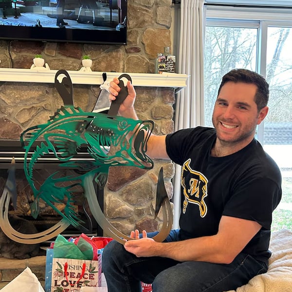 Metal Fish with Hooks Plasma Cut Sign Art🎣