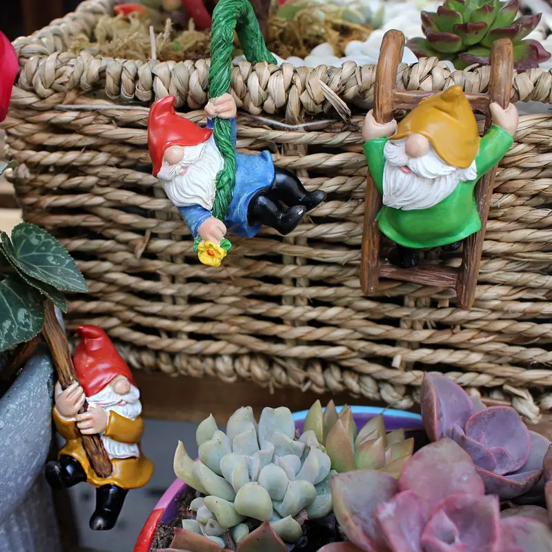 🏡Creative outdoor decorative dwarf ornaments