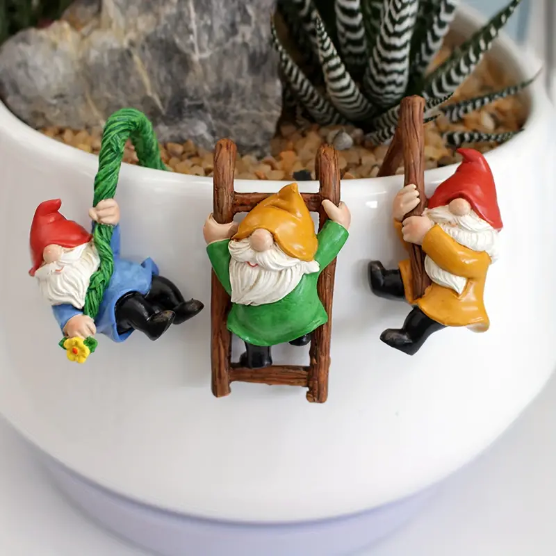 🏡Creative outdoor decorative dwarf ornaments