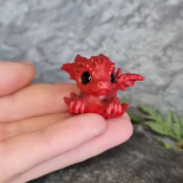 🐲Newborn Dragon In Egg
