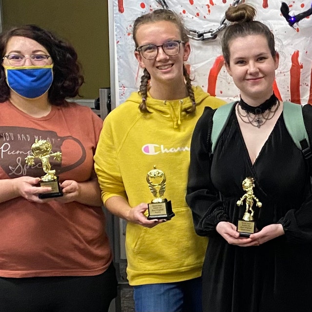 🏆Halloween Trophy Ornaments