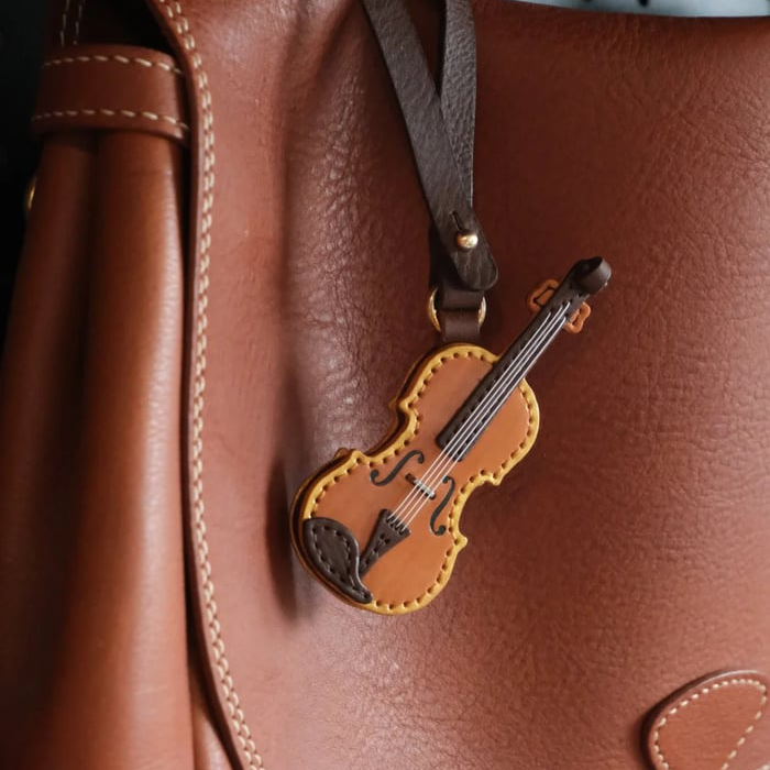 🎻Crafted Leather Violin & Cello Keychain