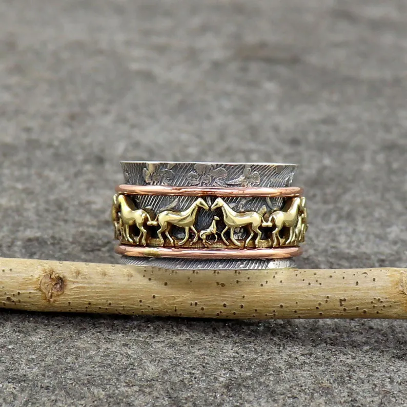 Horse Spinner Ring