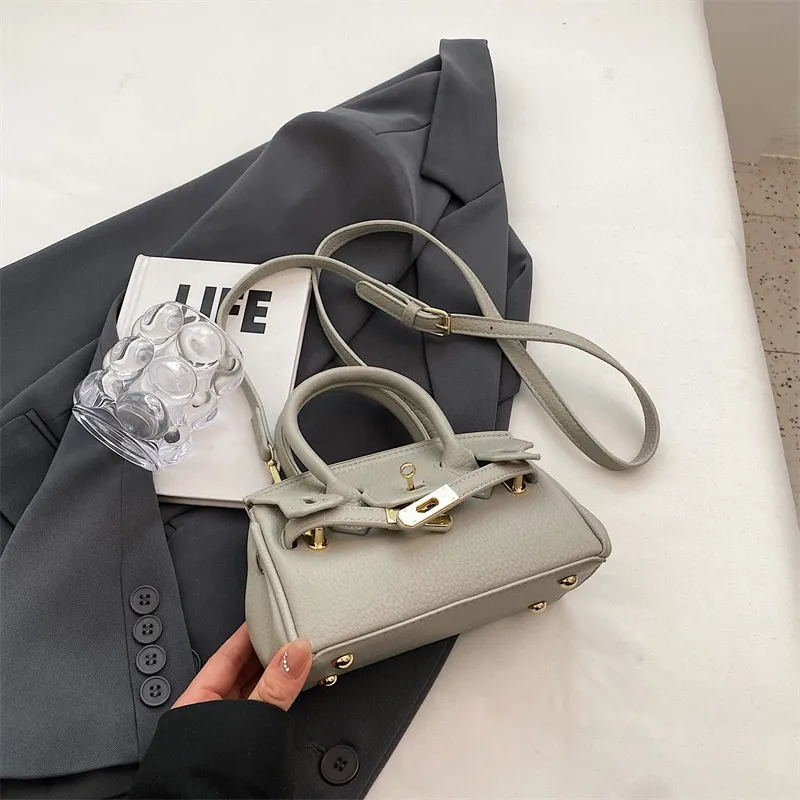 🔥50% off for a limited time🔥👜Fashion women's shoulder bag👜