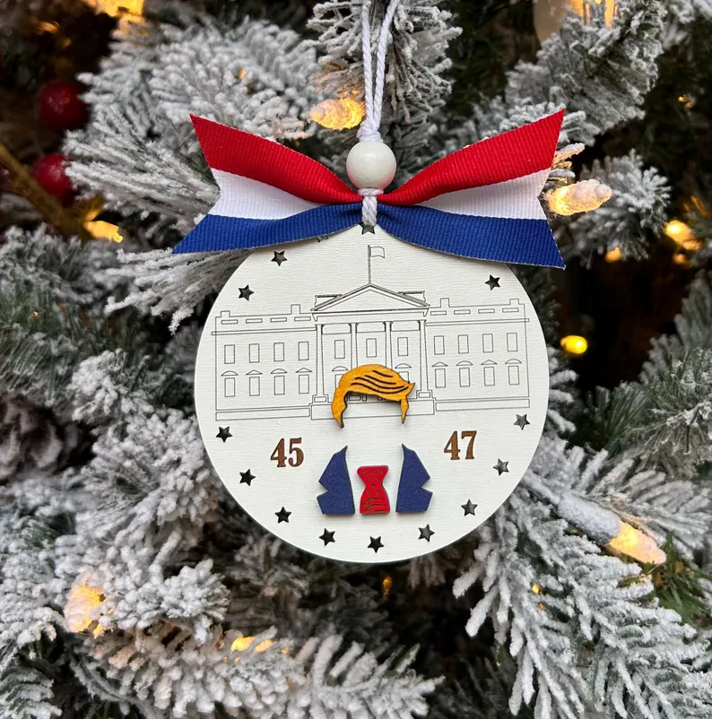 🦅"Make America Great Again"🗽 - Christmas Ornament🎄
