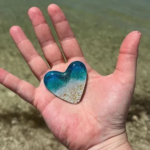 🎁Glass Beach Pocket Heart