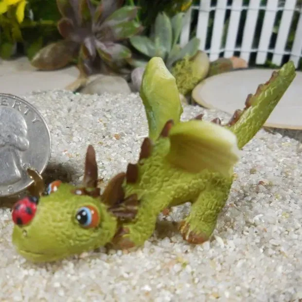 🔥🔥2025 Mother's Day Gift 50% Off--Miniature Green Dragon Reading on Giant Book Figurine