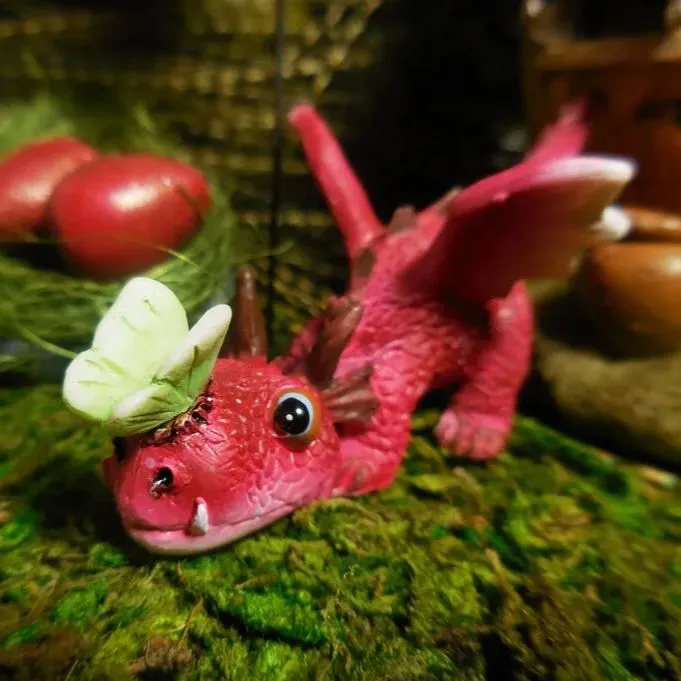 🔥🔥2025 Mother's Day Gift 50% Off--Miniature Green Dragon Reading on Giant Book Figurine