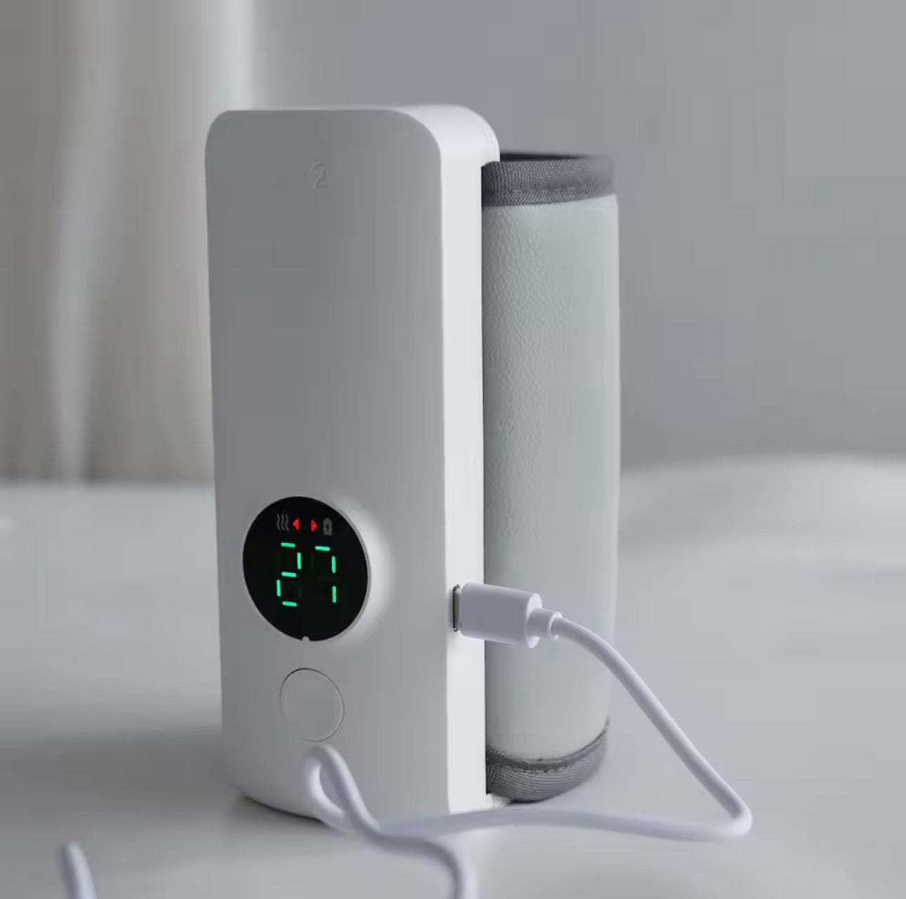 Smart Baby Milk Heater with Digital Temperature Display – Portable Bottle Warmer