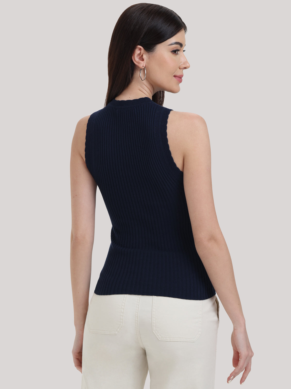 Scallop Trim Tank Top