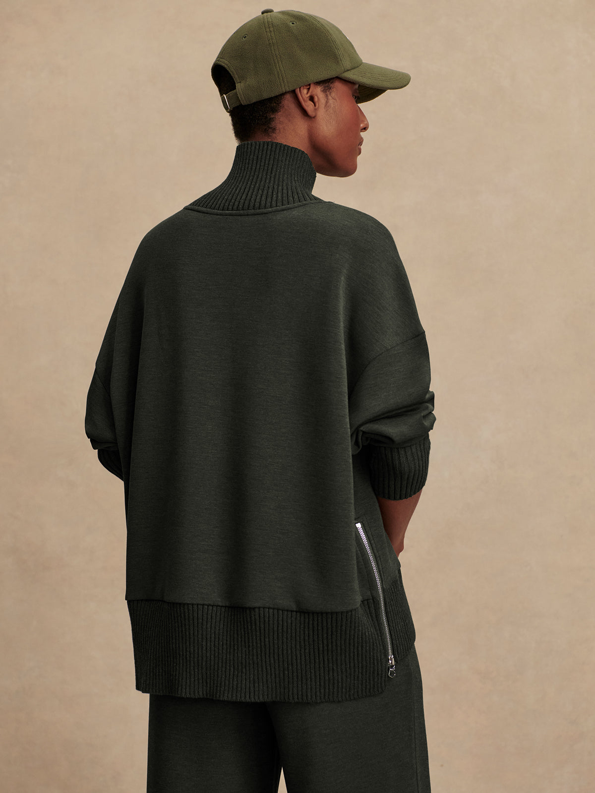 Barker High-Neck Sweat (Buy 2 Free Shipping)