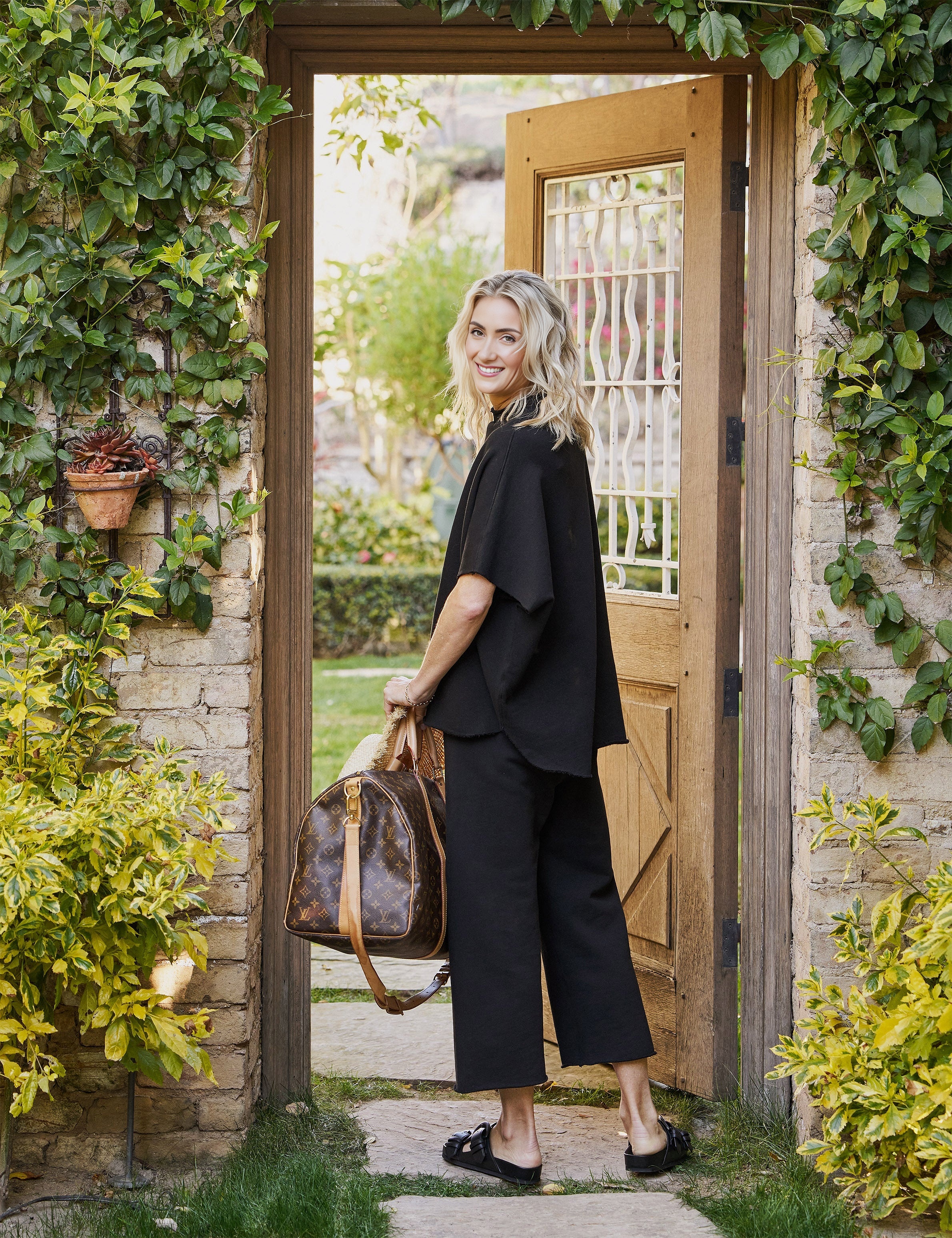 Summer Malibu Travel Set (BUY 2 FREE SHIPPING)