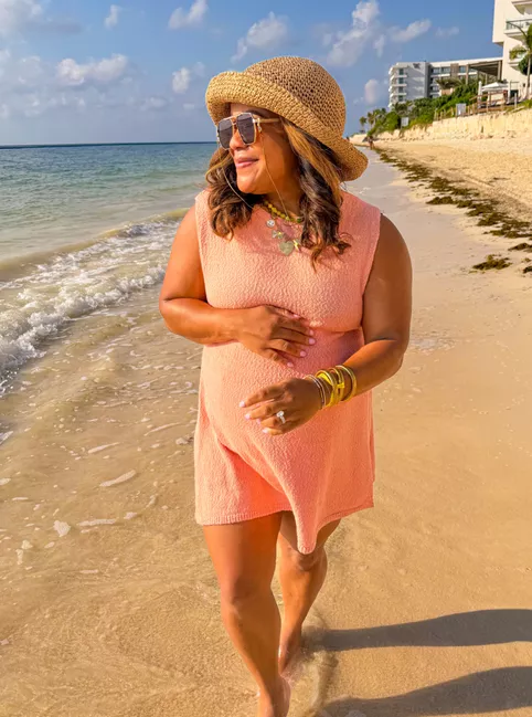 VACATION OUTFIT This Set Is Also Bump Friendly Yyt