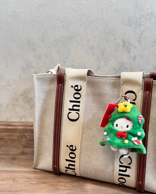 HK Cute Christmas Plushie Keychain - Adorable Holiday Decoration