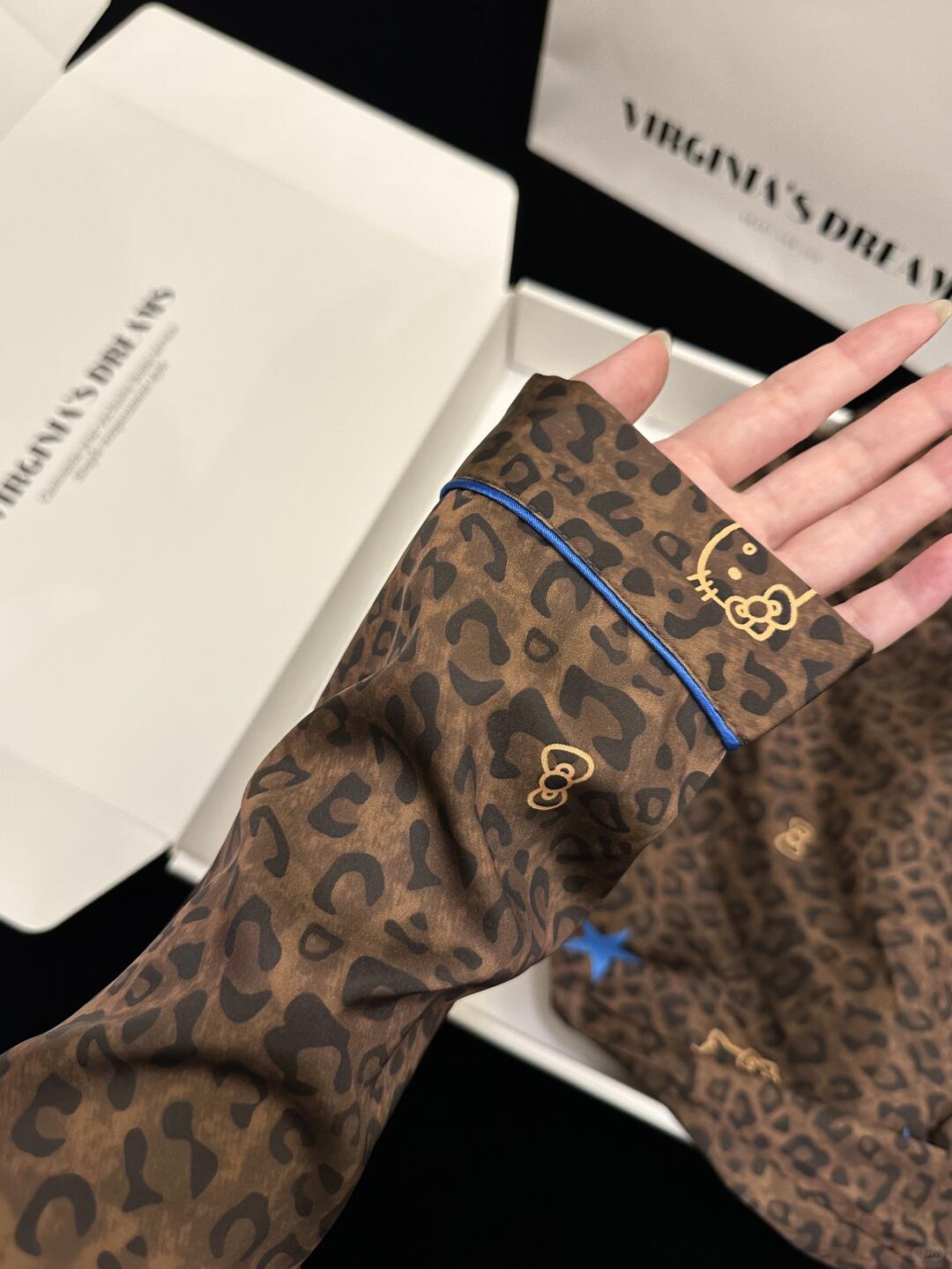 Blue Star Leopard HK Satin Pajama Set – Soft Silky Sleepwear for Women, Loungewear with Kawaii Kitty Design, Sizes M-XL 02250814