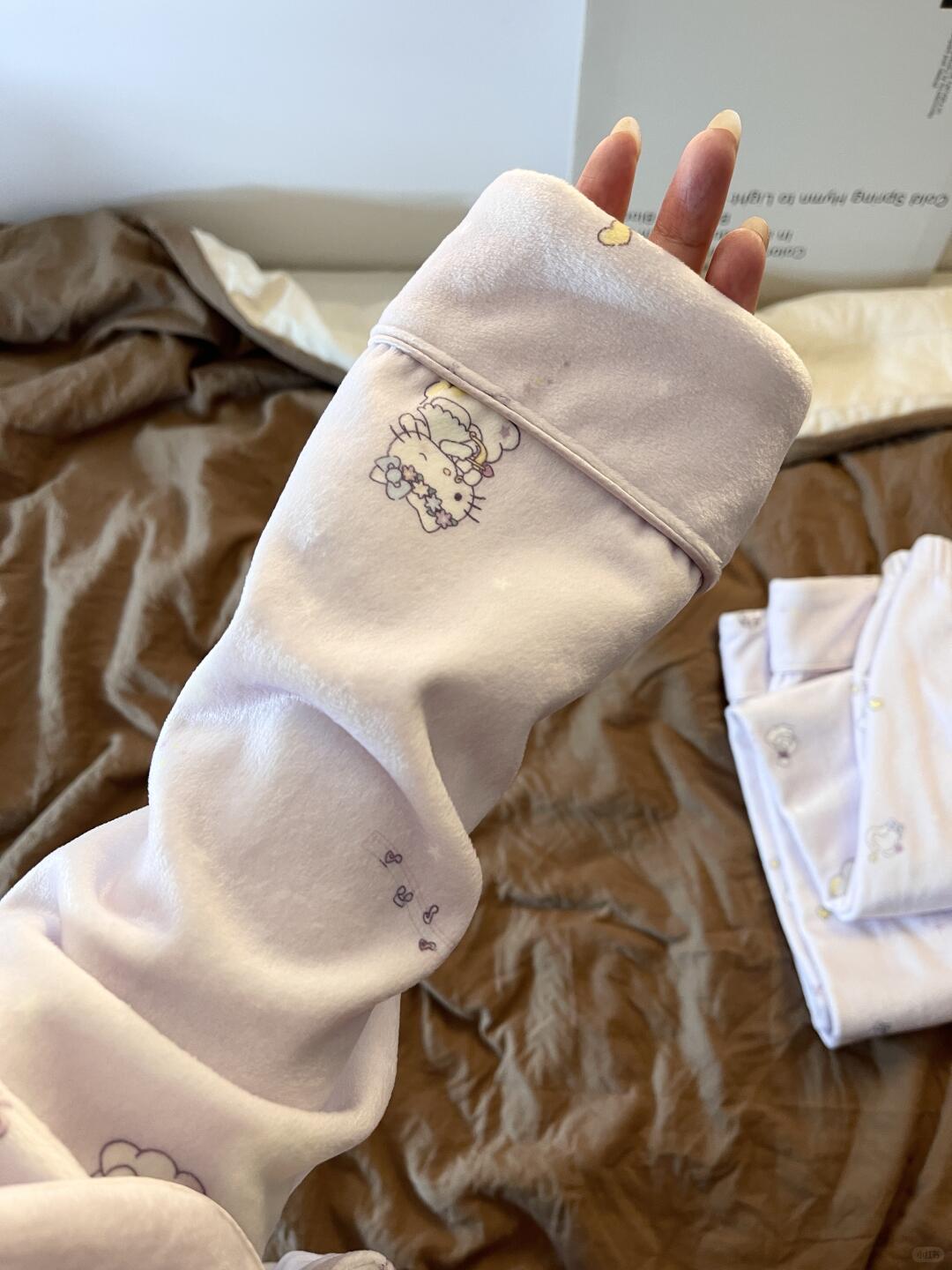 HK Cartoon Print Fleece Pajama Set 02251121, Cute Long Sleeve and Pants Winter Loungewear, Soft Brushed Fabric Sleepwear, Plus Size Cozy Home Set