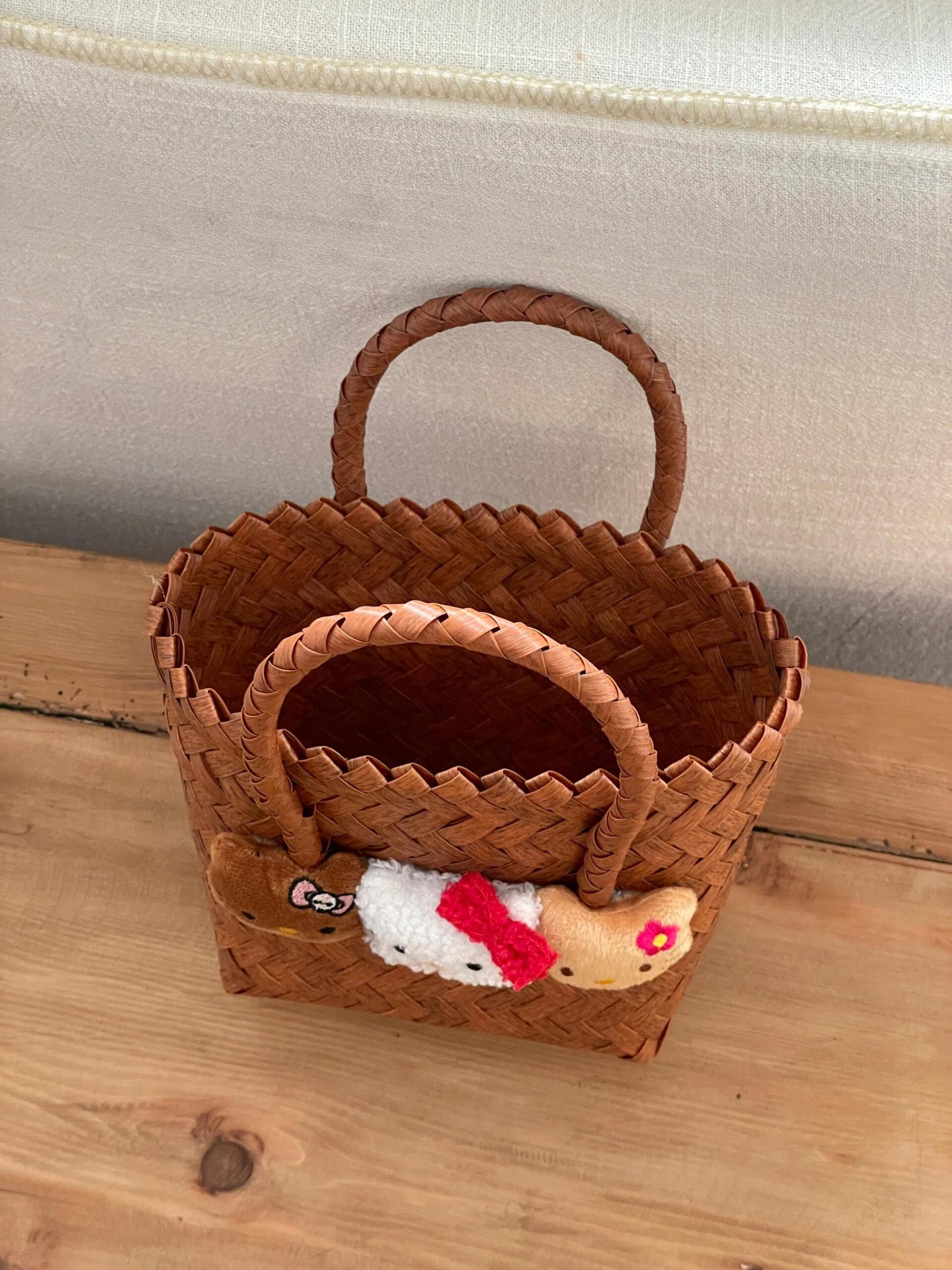 HK Woven Rattan-Style Handmade Tote Bag - Summer Kawaii Purse in Small & Large Sizes 01250522