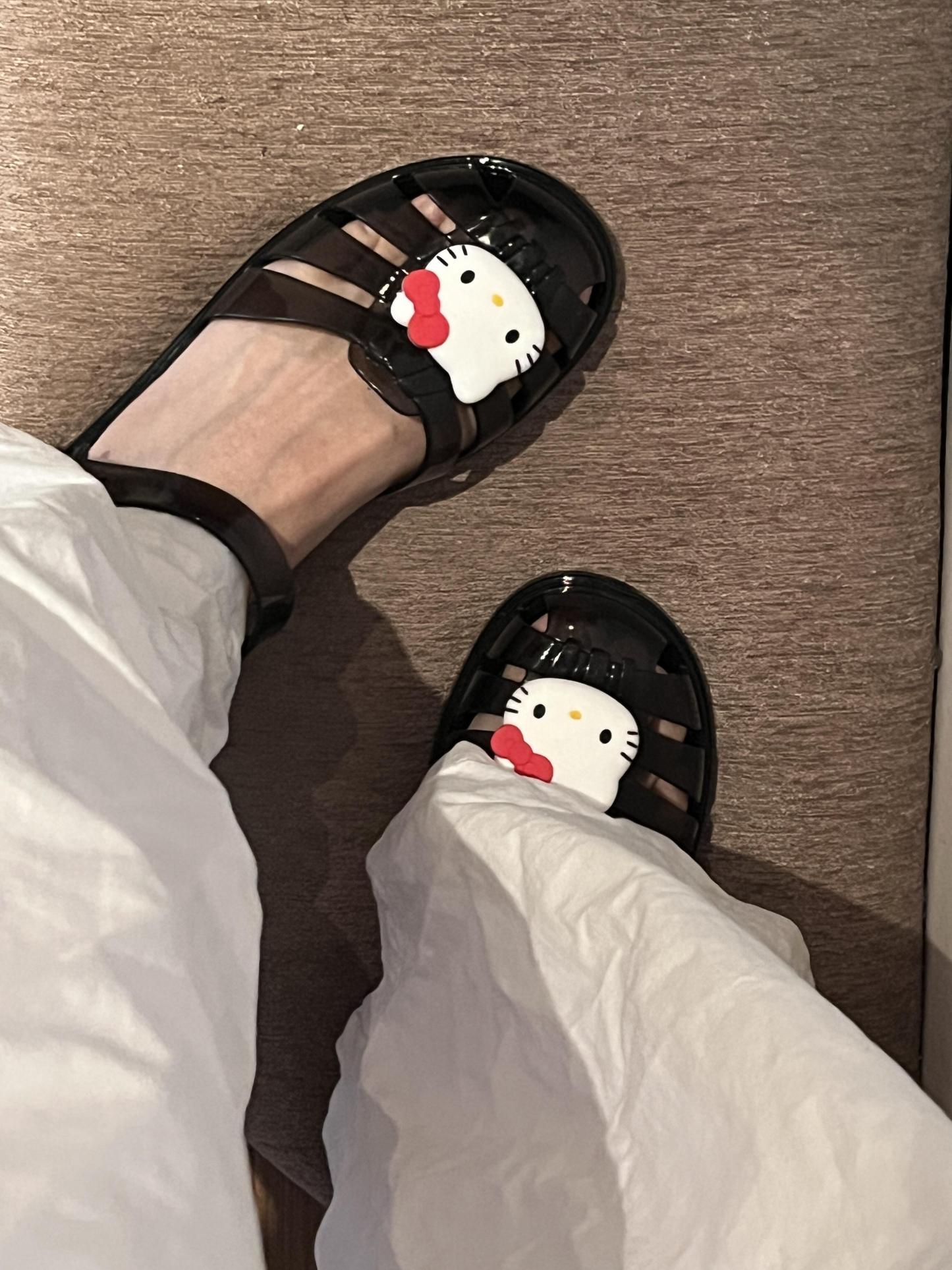 HK Jelly Transparent Sandals - DIY Adjustable Beach Slides for Women & Kids 01250606